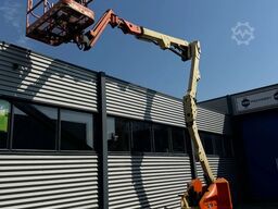 JLG E400AJPN Hoogwerker Knikarmhoogwerker