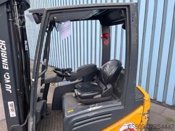 Jungheinrich EFG 218 / 2026 Batterie refurbished/ Neue Reifen/