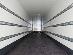SYSTEM TRAILERS HEAVY DUTY PLYWOOD TAILLIFT 2x LIFTAXLE