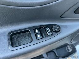 PEUGEOT Expert Kasten 2.0*Hygieneausbau*Klima*1.Hand*AHK