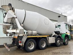 Mercedes-Benz Arocs 3240