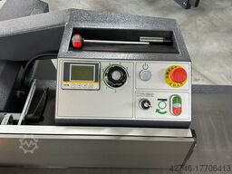 HOUFEK R530