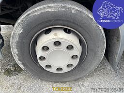 Renault Premium 240