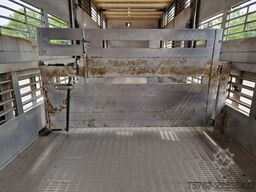Lecitrailer Guiton livestock trailer 3 deck - Loadlift - St...