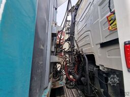 Lecitrailer Guiton livestock trailer 3 deck - Loadlift - St...