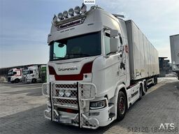 Scania S590 6x4 Truck.