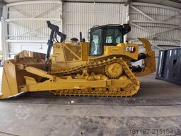 CAT D8T (Jebel Ali Free Zone)