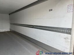 Mercedes-Benz Antos 1830 Isolierter Koffer 7.40m LBW 1.5t.