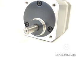  Orientalmotor PKP243D15A2-SG7.2 Schrittmotor SN: RX7N144102