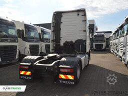 VOLVO FH 500 XL i-ParkCool ACC Side Skirts