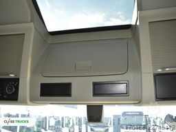 VOLVO FH 500 XL i-ParkCool ACC Side Skirts