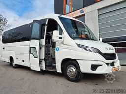 IVECO 2x Daily 70 Lagerfahrzeug Ferqui Sunrise 2,5 m B