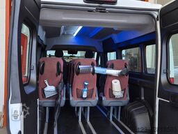 FIAT Ducato 9 Sitzer Mobility Airlineboden Rolli