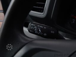 VW Crafter 35 2.0 TDI L3H3 AUT/ CAMERA/ CRUISE/ NA...