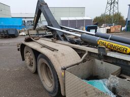 SCANIA P370, Abrollkipper + Kran Palfinger, Lift-/Lenk,