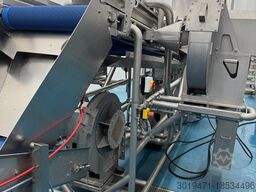 Lynnmore + Raytec Salad grading, washing, drying line