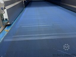 Lynnmore + Raytec Salad grading, washing, drying line