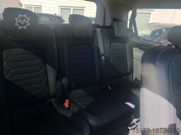 FORD Tourneo Custom Titanium PHEV AHK B&O Pano 19Zoll