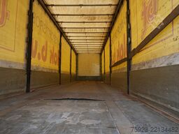 Groenewegen 3 axle curtainside trailer with side boards