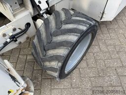 Genie GS3369RT Hoogwerker Schaarhoogwerker Ruwterrein