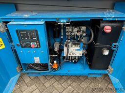 Genie GS3369RT Hoogwerker Schaarhoogwerker Ruwterrein