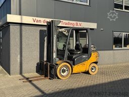 JUNGHEINRICH TFG430S triplo500 freelift sideshift LPG 2015