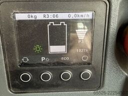 Jungheinrich ECE 320 / 1827 Std.