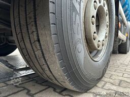 VOLVO 450 8x4 Abrollkipper MEILLER Kran PENZ 17L8.50R