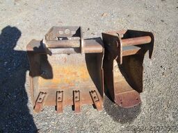 Takeuchi TB 210R - mechan. Schnellwechsler +3 Löffel