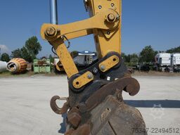Caterpillar 330