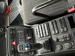 Mercedes-Benz Unimog U 430 mit Leistungshydraulik, EAS