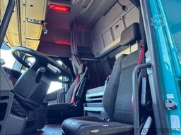 Renault T 380 4x2 trekker