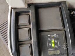 Jungheinrich EZS 330