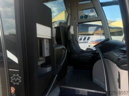 SETRA S 515 HD  51-Sitze  470.630 km