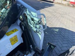 Bobcat S450 Incl.: forks and bucket | Closed cabin | 2...