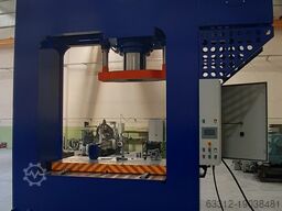 ME-Pressen 500 T Portal-Richtpresse