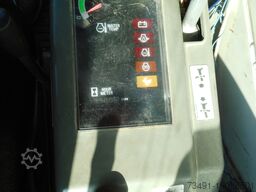 Takeuchi TB 219 mit POWERTILT