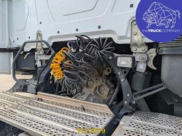 Mercedes-Benz Actros 1853