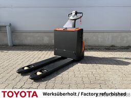 Toyota LWE 200 / Akku 100%