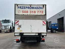 Mercedes-Benz SK 814 (MANUAL PUMP / STEEL SUSPENSION)