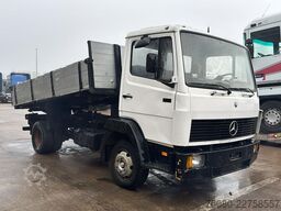 Mercedes-Benz SK 814 (MANUAL PUMP / POMPE MANUELLE / LAMES / ...