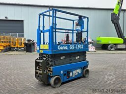 Genie GS1932 Electric, Working Height 7.8 m, 227kg Capac