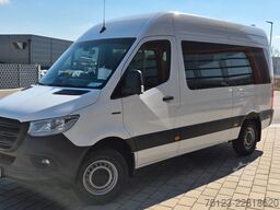 MERCEDES-BENZ Sprinter Elektro 9 Sitzer Bürgerbus