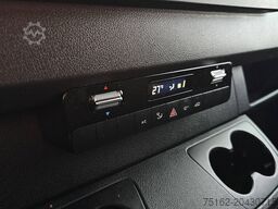 MERCEDES-BENZ SPRINTER 315 Bakwagen Laadklep!