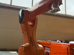 KUKA KR 6 R900 sixx