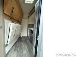 Steinsberger 3-Pferdeanhänger mit Wohnung