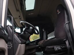 Scania R500 NGS 6x2 Chassis, Stuur lift as