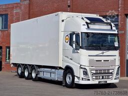 Volvo FH 16.750 XL 8x4*4 - Carrier Supra 1150 MT - Bi...