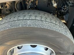 VOLVO FH 500 gru+cassone fisso