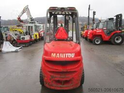 Manitou MI35D Triplex-Freihub 4,7m + Seitenschieber